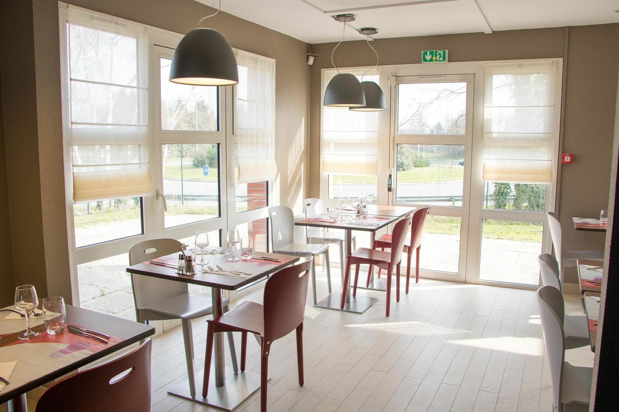 Campanile Nantes Saint-Sebastien-Sur-Loire Hotell Eksteriør bilde